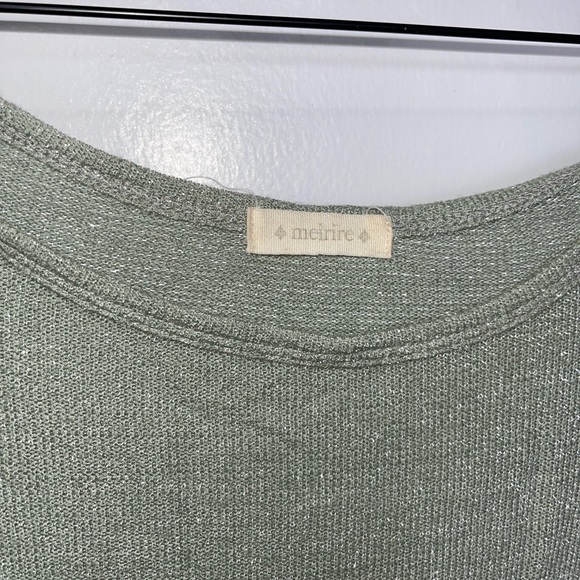 Meirire shiny loose fit off-the-shoulder sweater - Picture 4 of 8